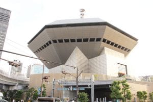 なんばハッチ