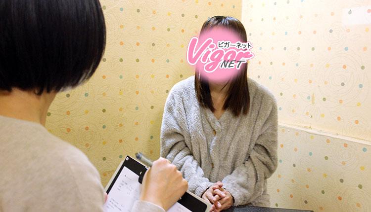 在籍女性 かれんさん(38)